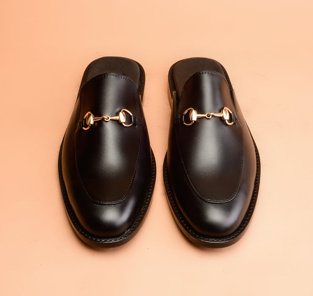 The Modern Black Slippers