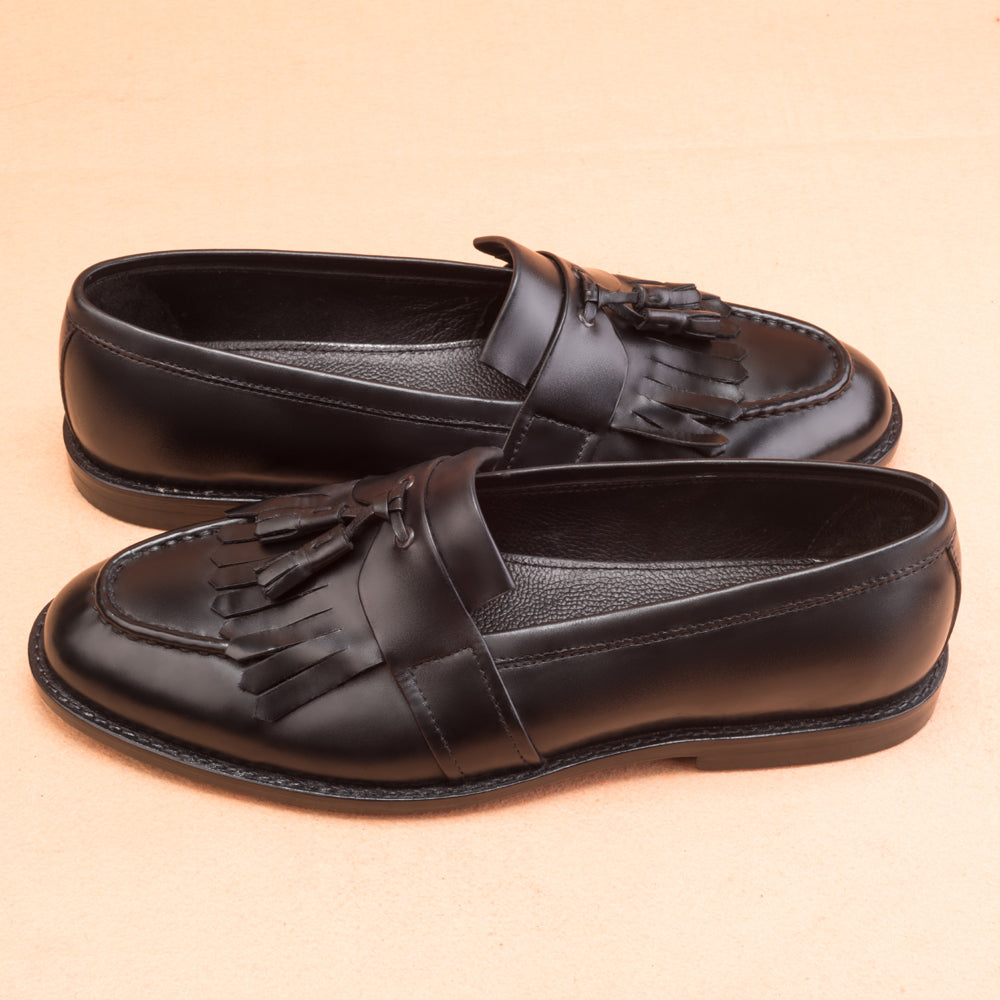 Black Kiltie Tassel Loafers