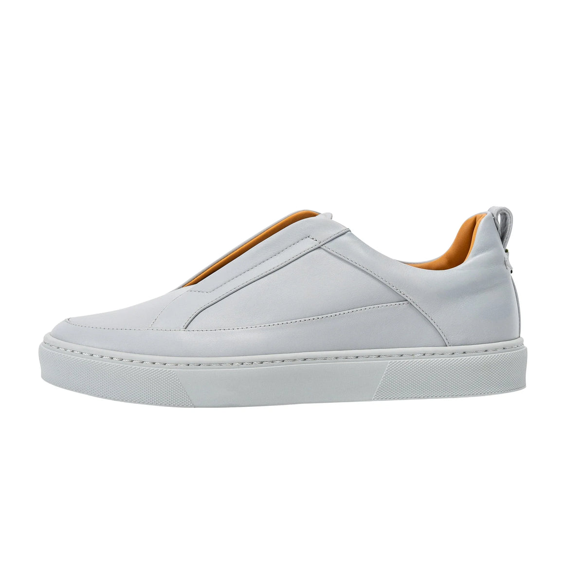 Laceless Travel Sneaker 3030S