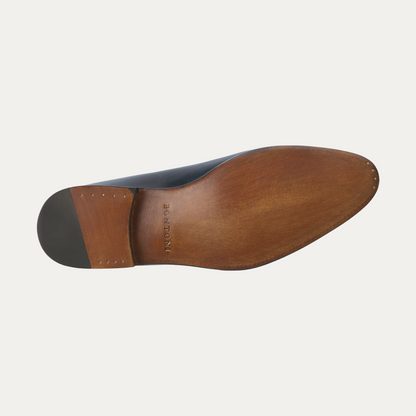 "Magnifico Reverse" Loafer with Tassels in Navy Blue