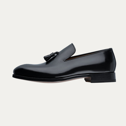 "Magnifico Reverse" Loafer with Tassels in Black