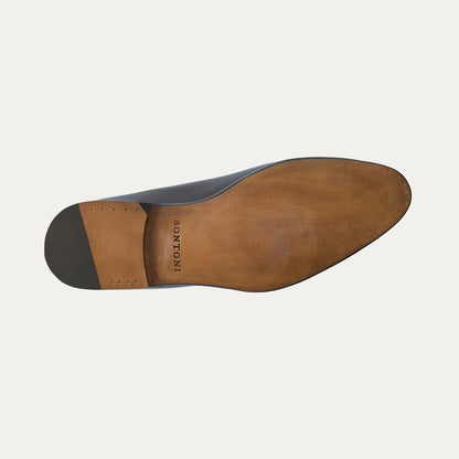 "Magnifico Reverse" Loafer with Tassels in Black