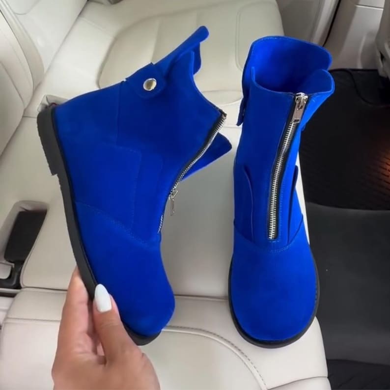 Wide Toe Leather Boots with Zipper, Anatomical Minimalist Shoes, Custom Color Options, Comfortable Everyday Footwear